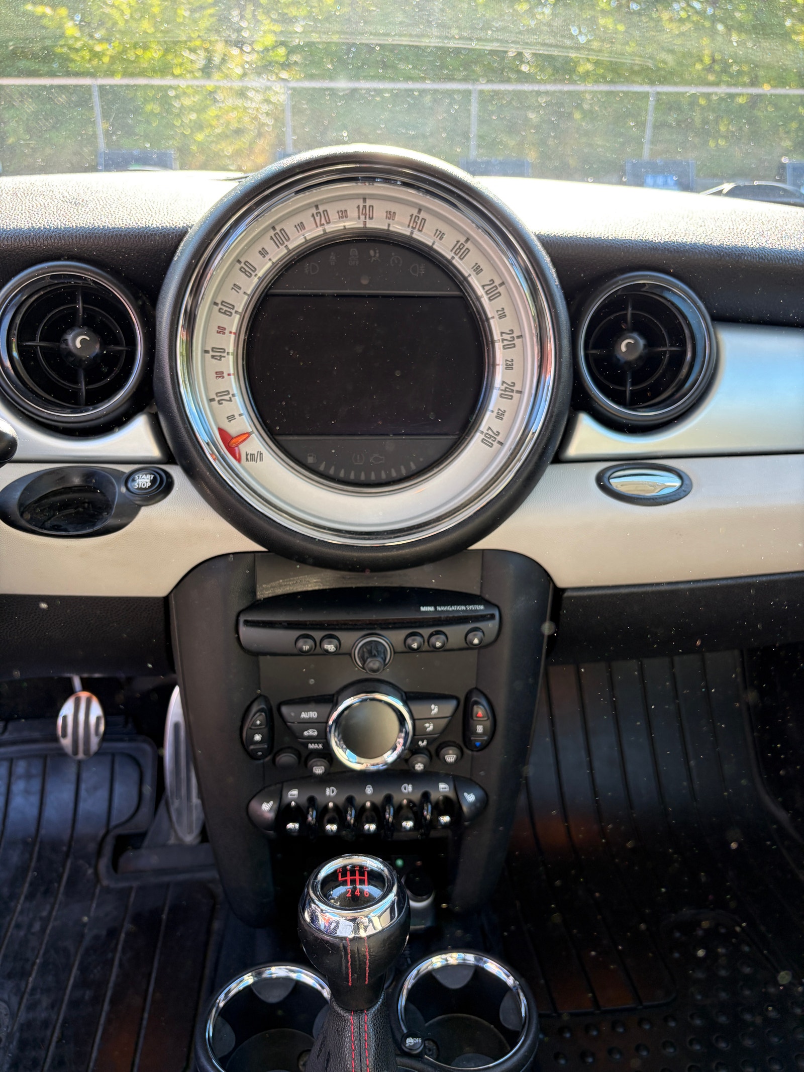 MINI Cooper D Manual, 6-trins, 112ps, 2011