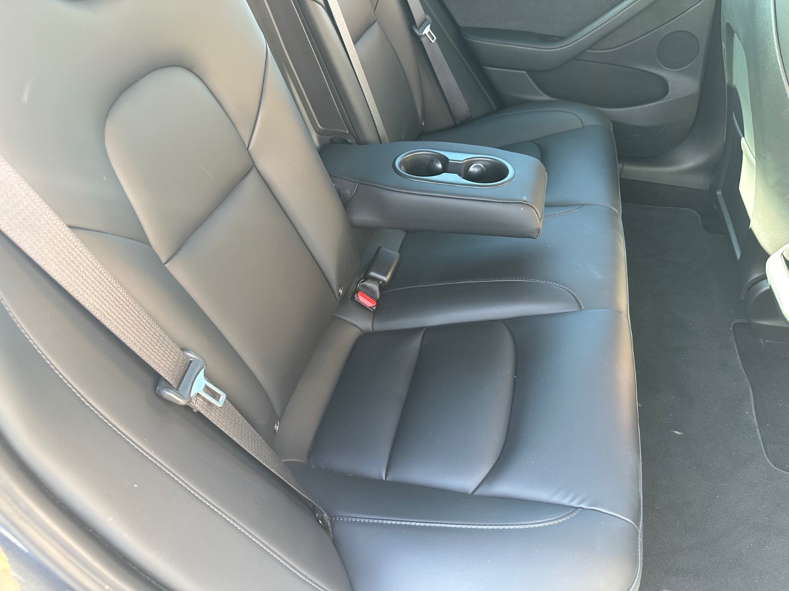 Tesla Model 3 Performance, 534ps, 2022