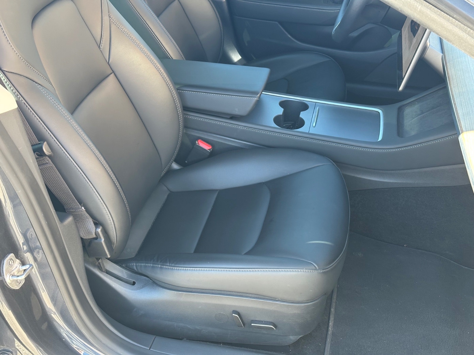 Tesla Model 3 Performance, 534ps, 2022