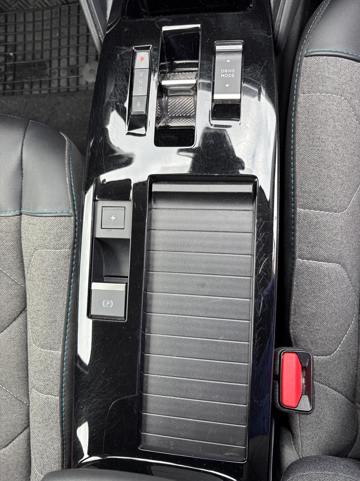 Citroën ë-C4, 136hk, 2021