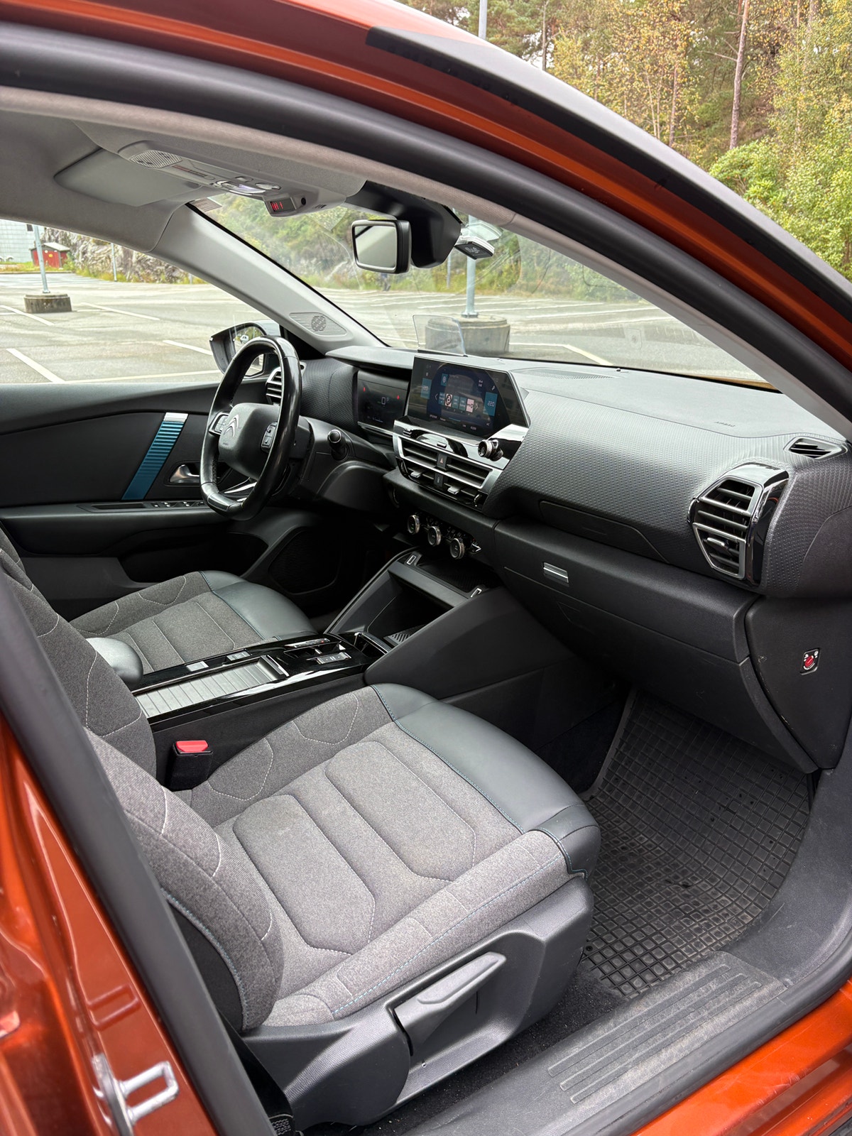Citroën ë-C4, 136hk, 2021