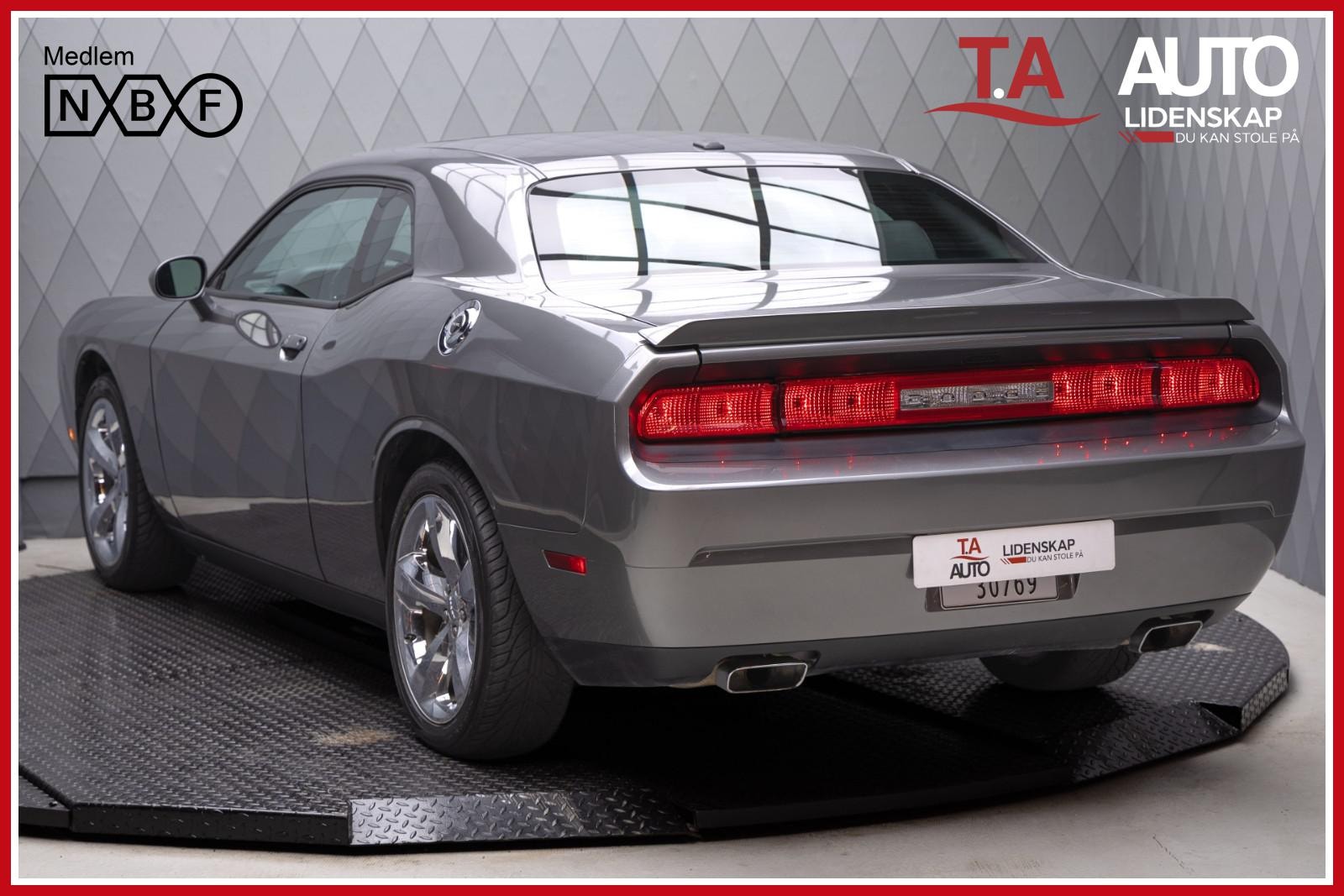 Dodge Challenger 3.6 V6 Automatic, 309hp, 2012