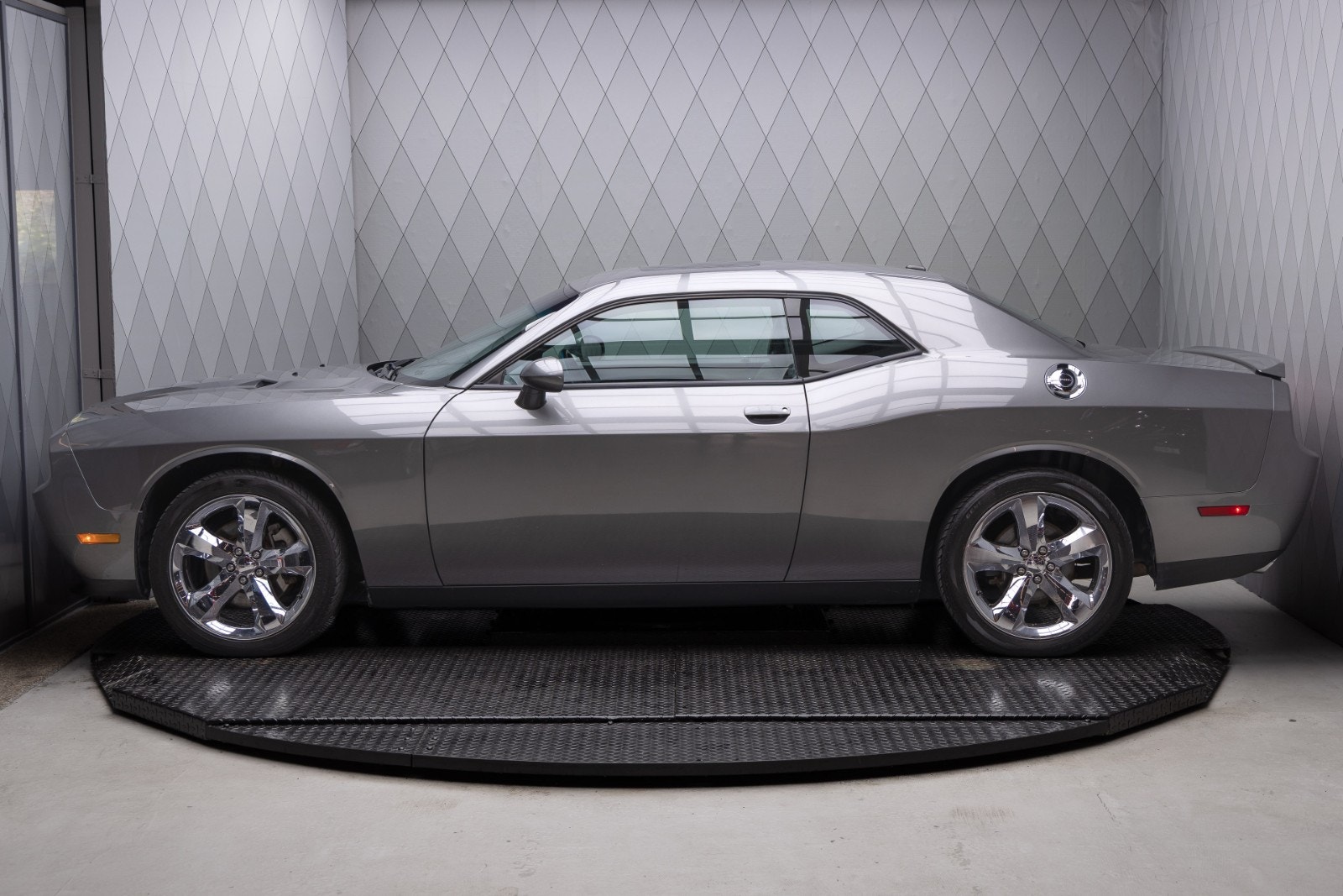 Dodge Challenger 3.6 V6 Automatic, 309hp, 2012