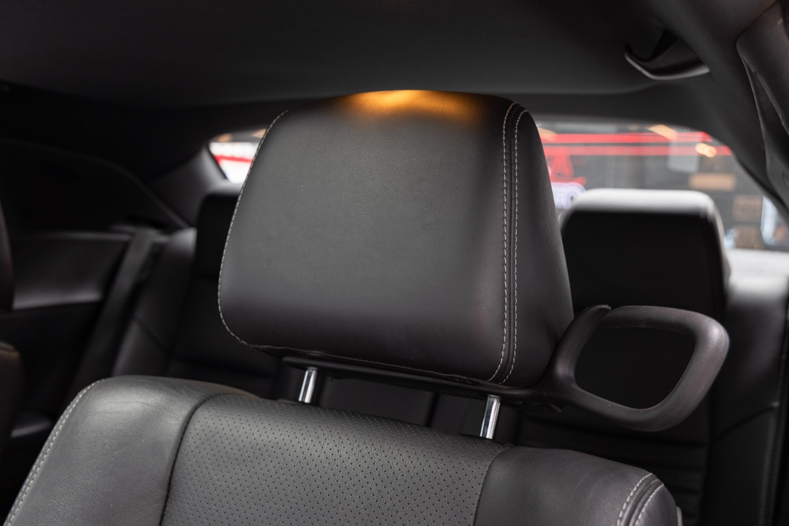 Dodge Challenger 3.6 V6 Automatic, 309hp, 2012