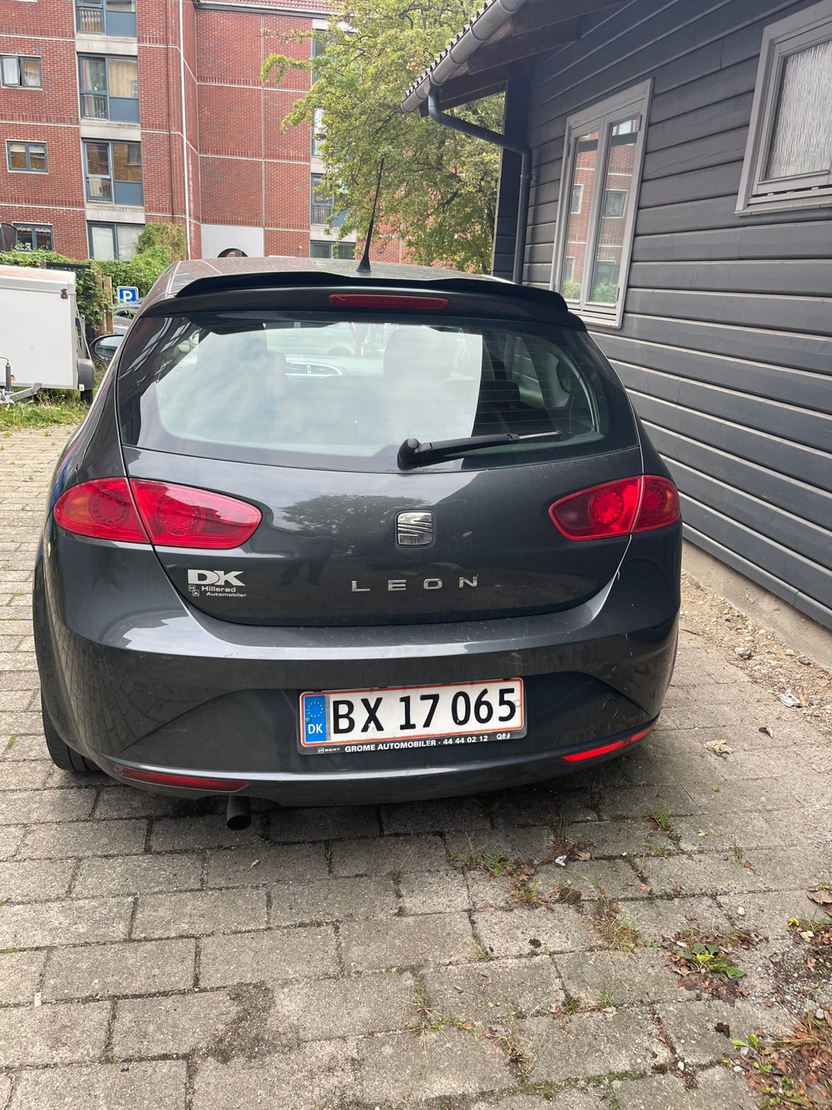 SEAT León 1.6 TDI Manual, 105hp, 2011