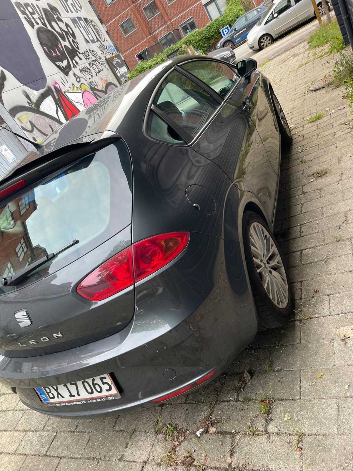 SEAT León 1.6 TDI Manual, 105hp, 2011