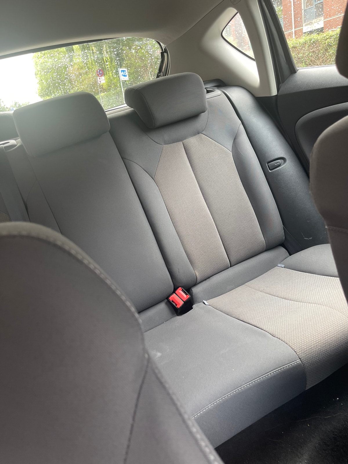 SEAT León 1.6 TDI Manual, 105hp, 2011