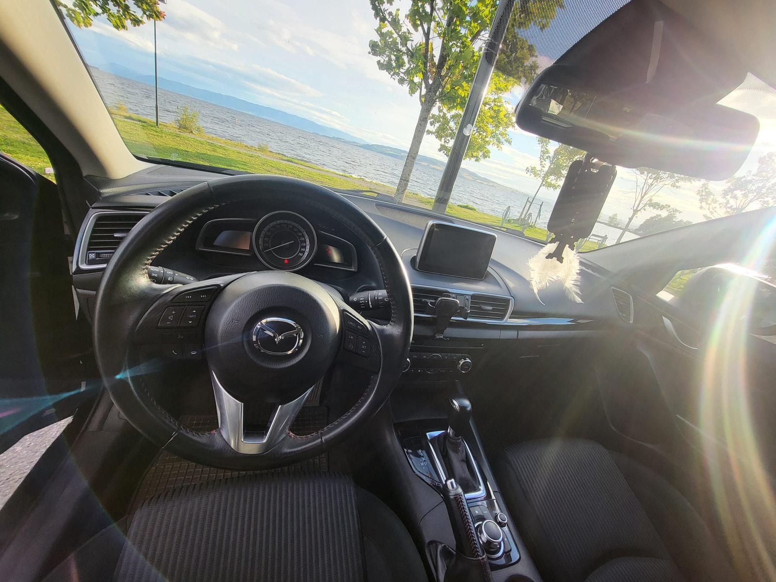 Mazda 3 Sport 2.0 SKYACTIV-G Automatic, 120hp, 2014