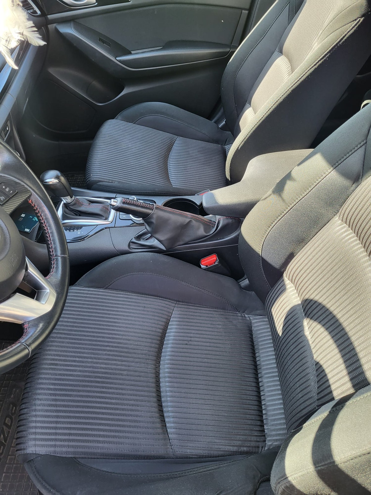 Mazda 3 Sport 2.0 SKYACTIV-G Automatic, 120hp, 2014