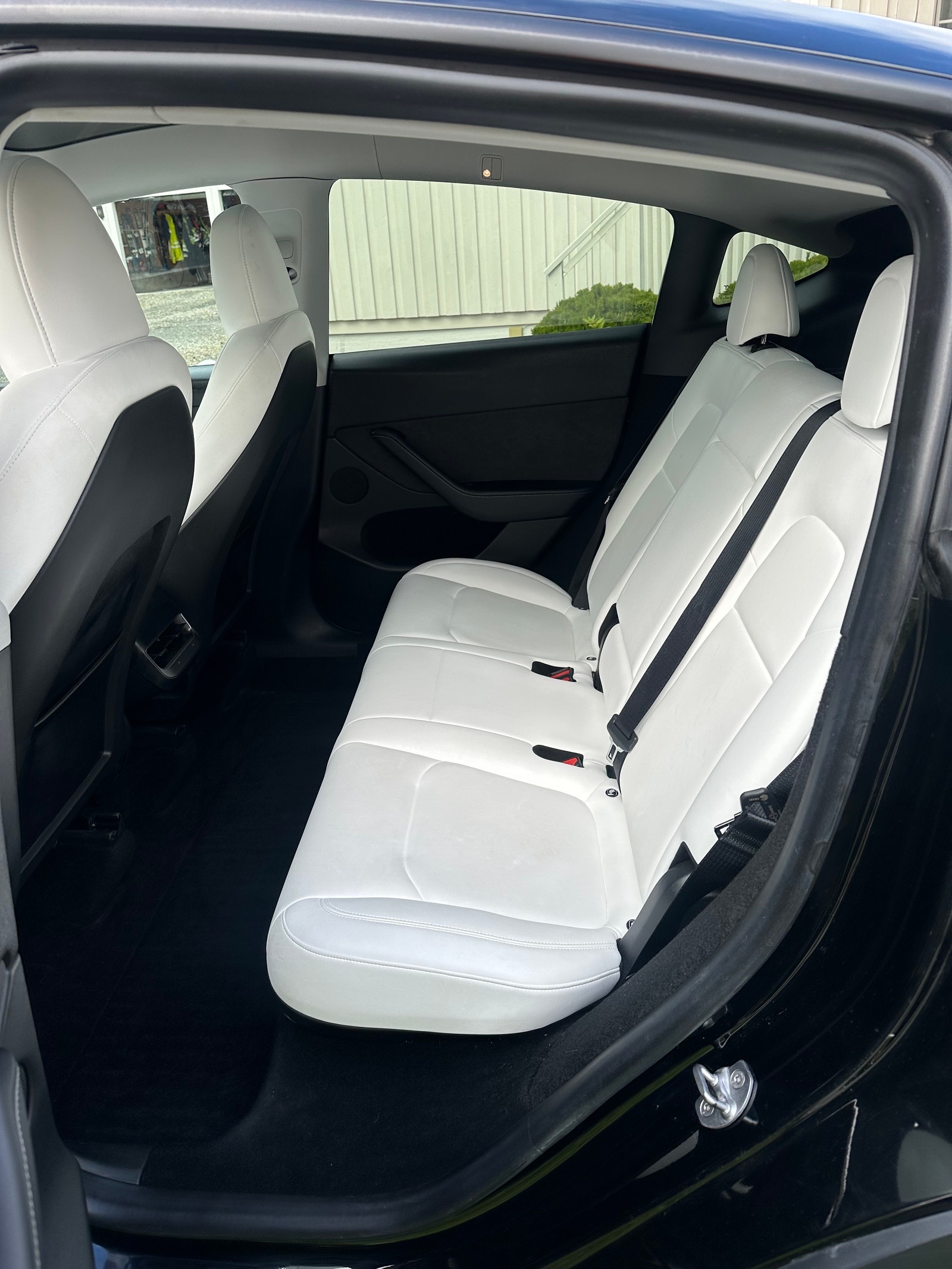Tesla Model Y Long Range AWD, 514ps, 2025