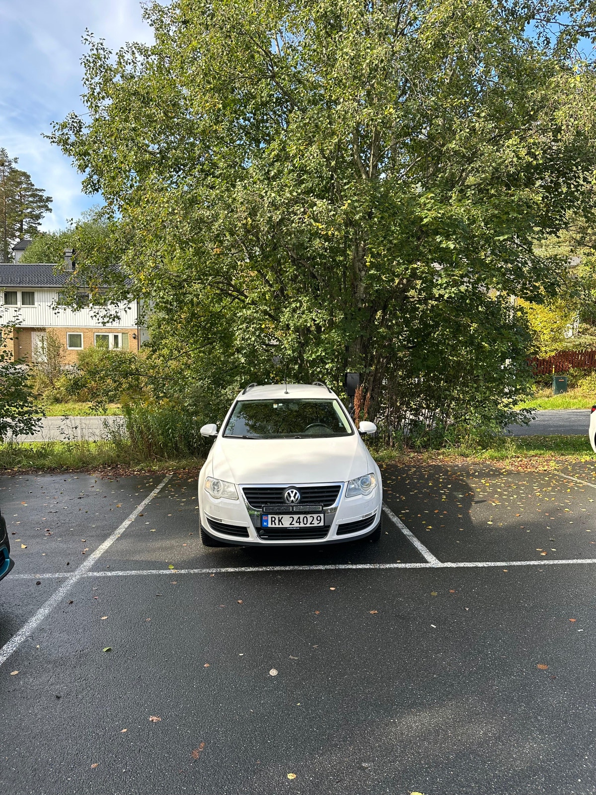 Volkswagen Passat Variant 2.0 TDI DPF DSG Sequential, 6-trins, 140ps, 2010