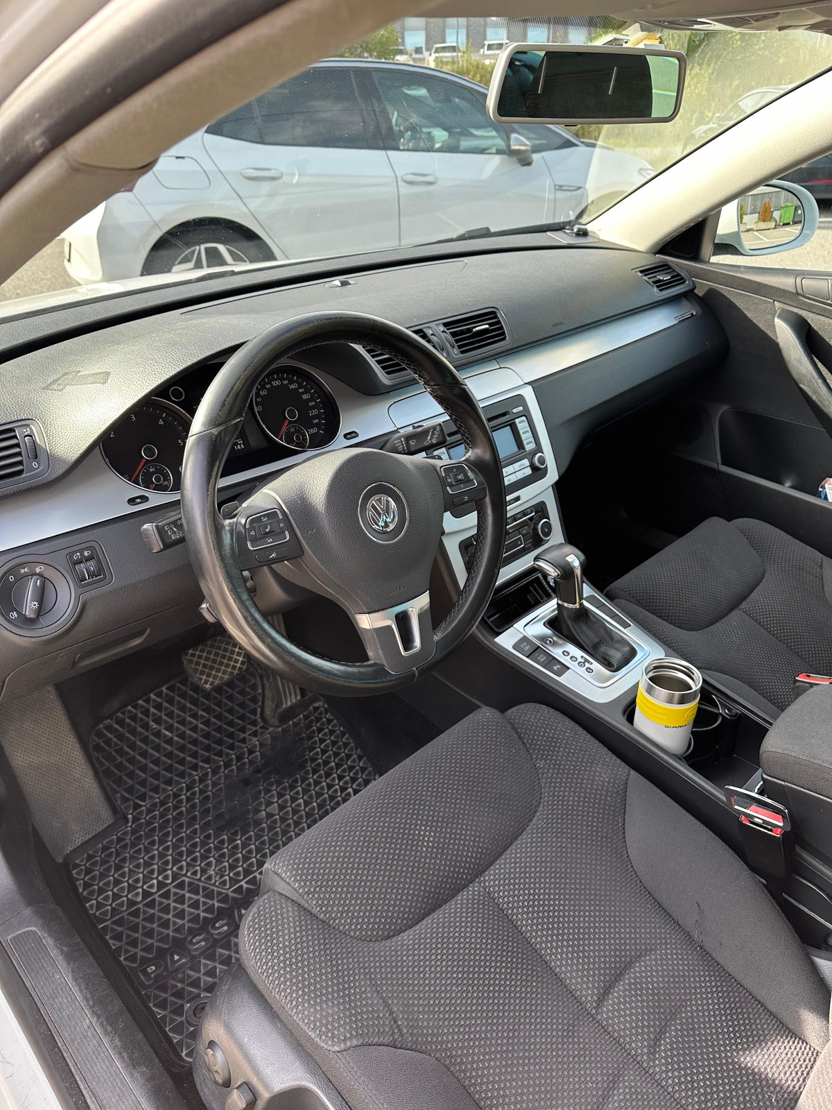 Volkswagen Passat Variant 2.0 TDI DPF DSG Sequential, 6-trins, 140ps, 2010