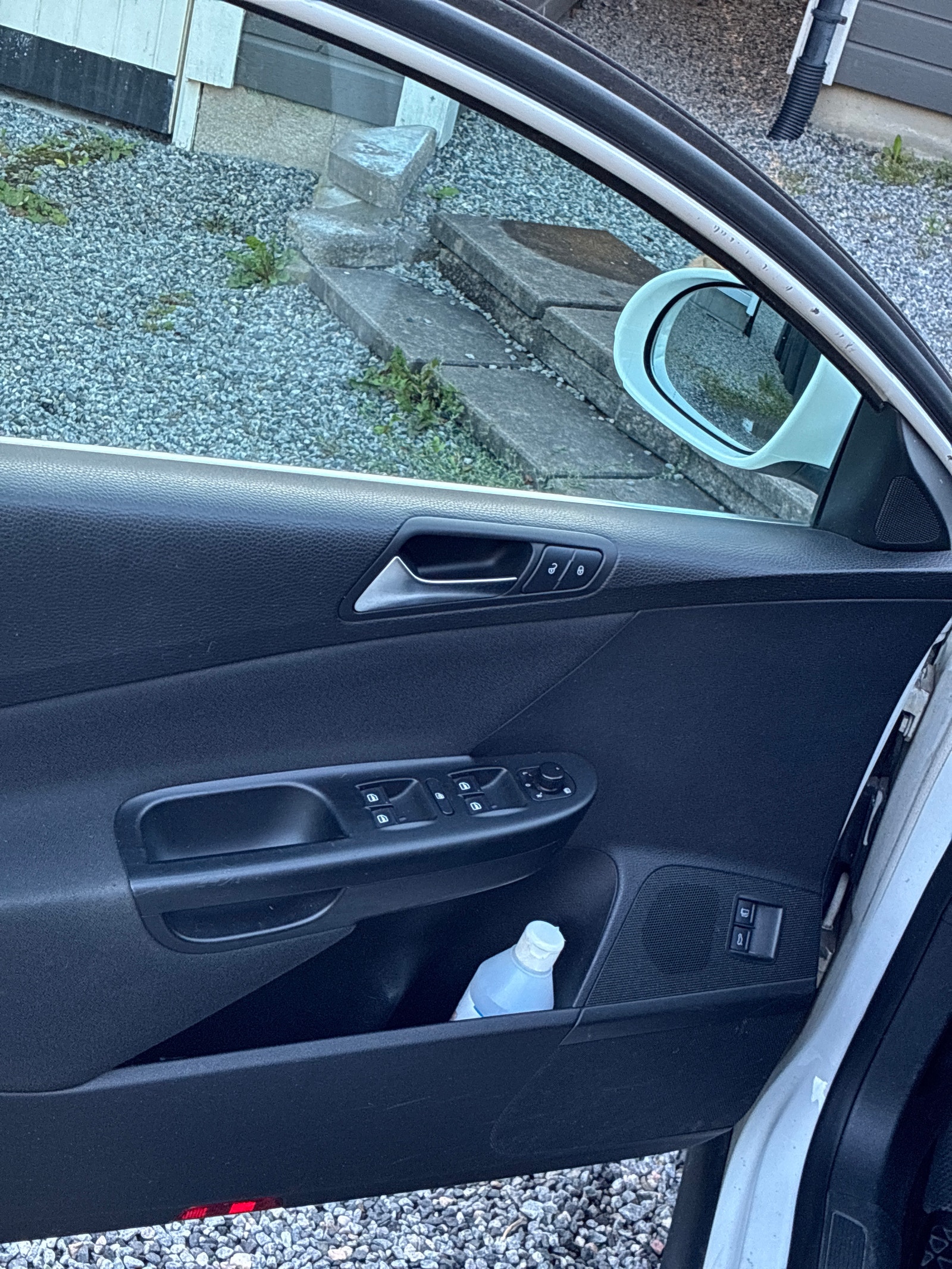 Volkswagen Passat Variant 2.0 TDI DPF DSG Sequential, 6-trins, 140ps, 2010