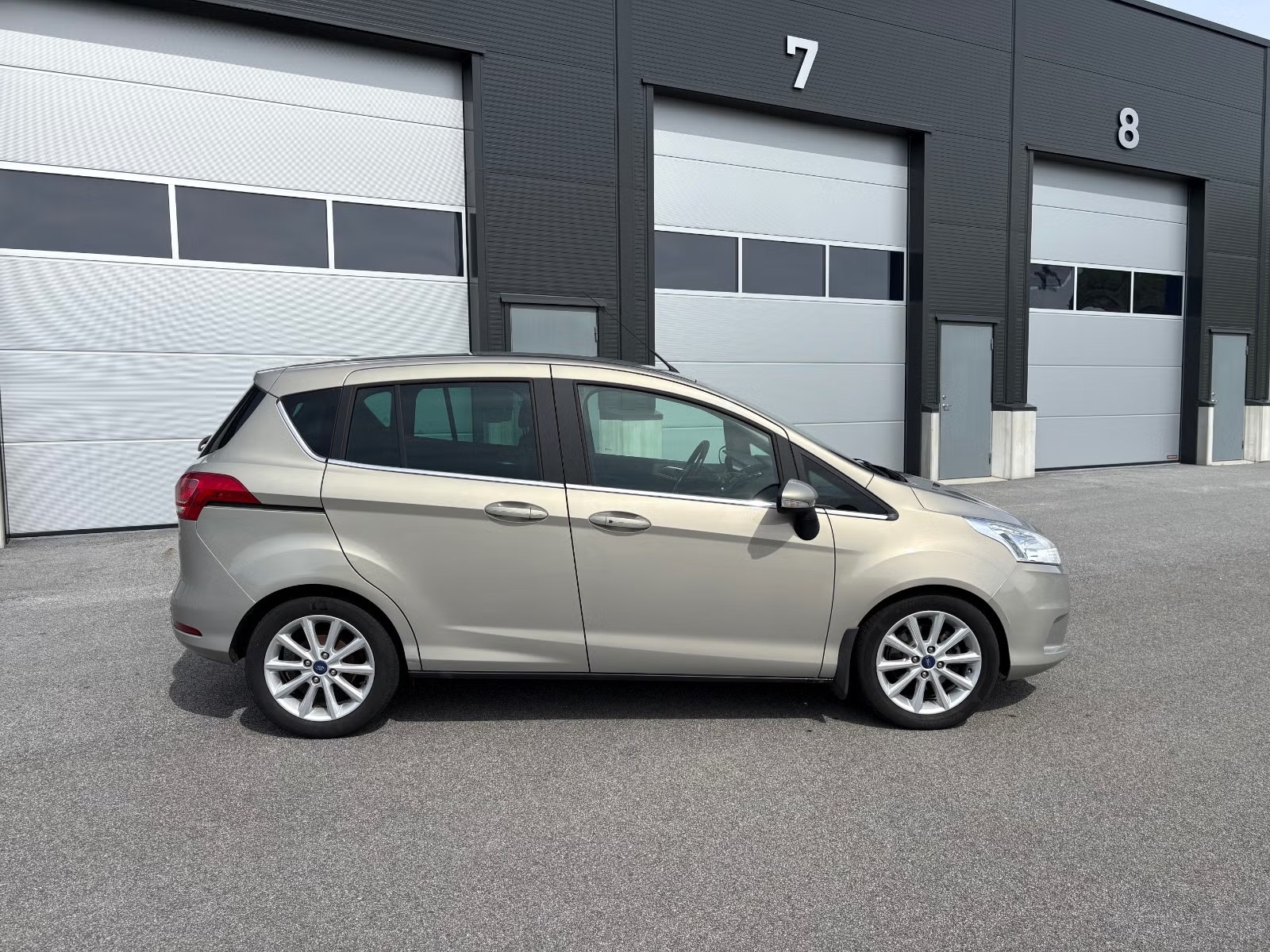 Ford B-Max 1.6 Ti-VCT Powershift, 105hp, 2015