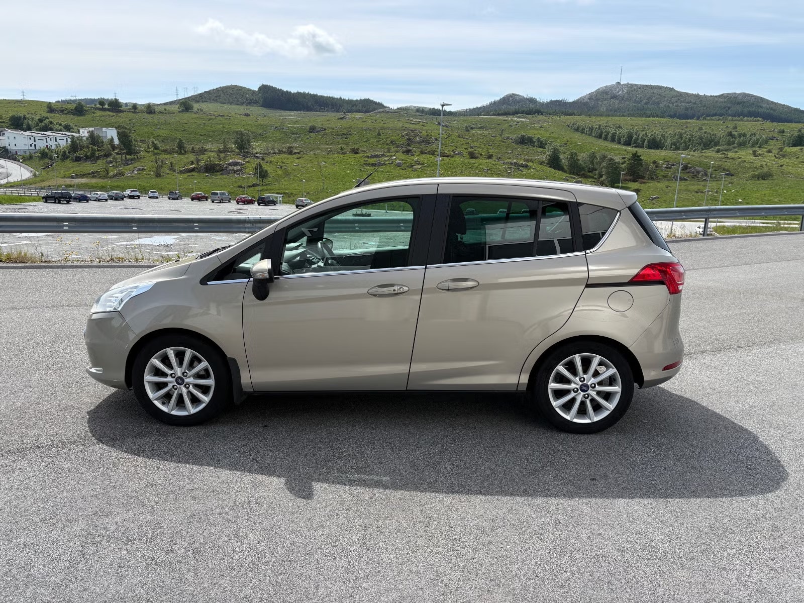Ford B-Max 1.6 Ti-VCT Powershift, 105hp, 2015