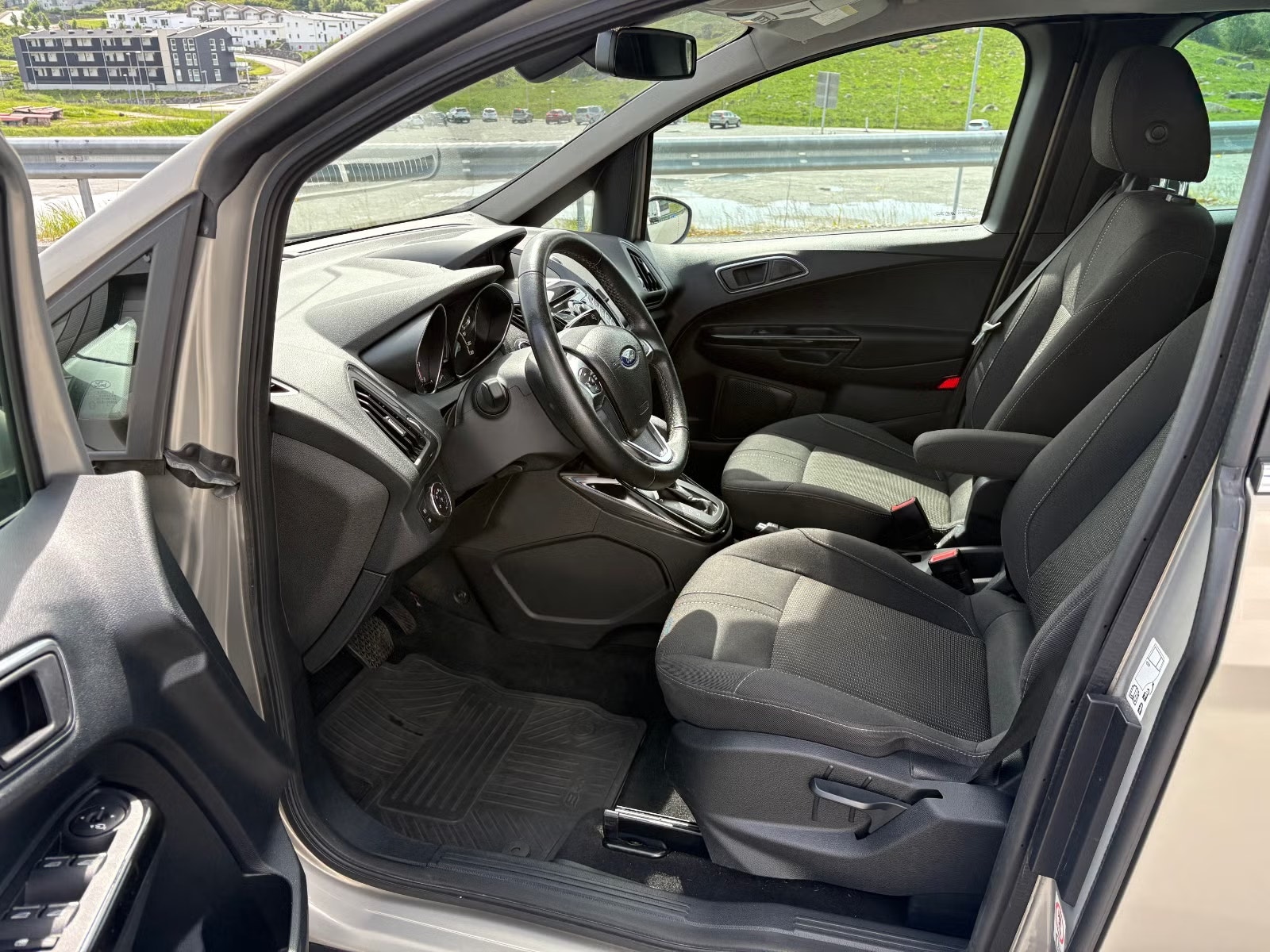 Ford B-Max 1.6 Ti-VCT Powershift, 105hp, 2015