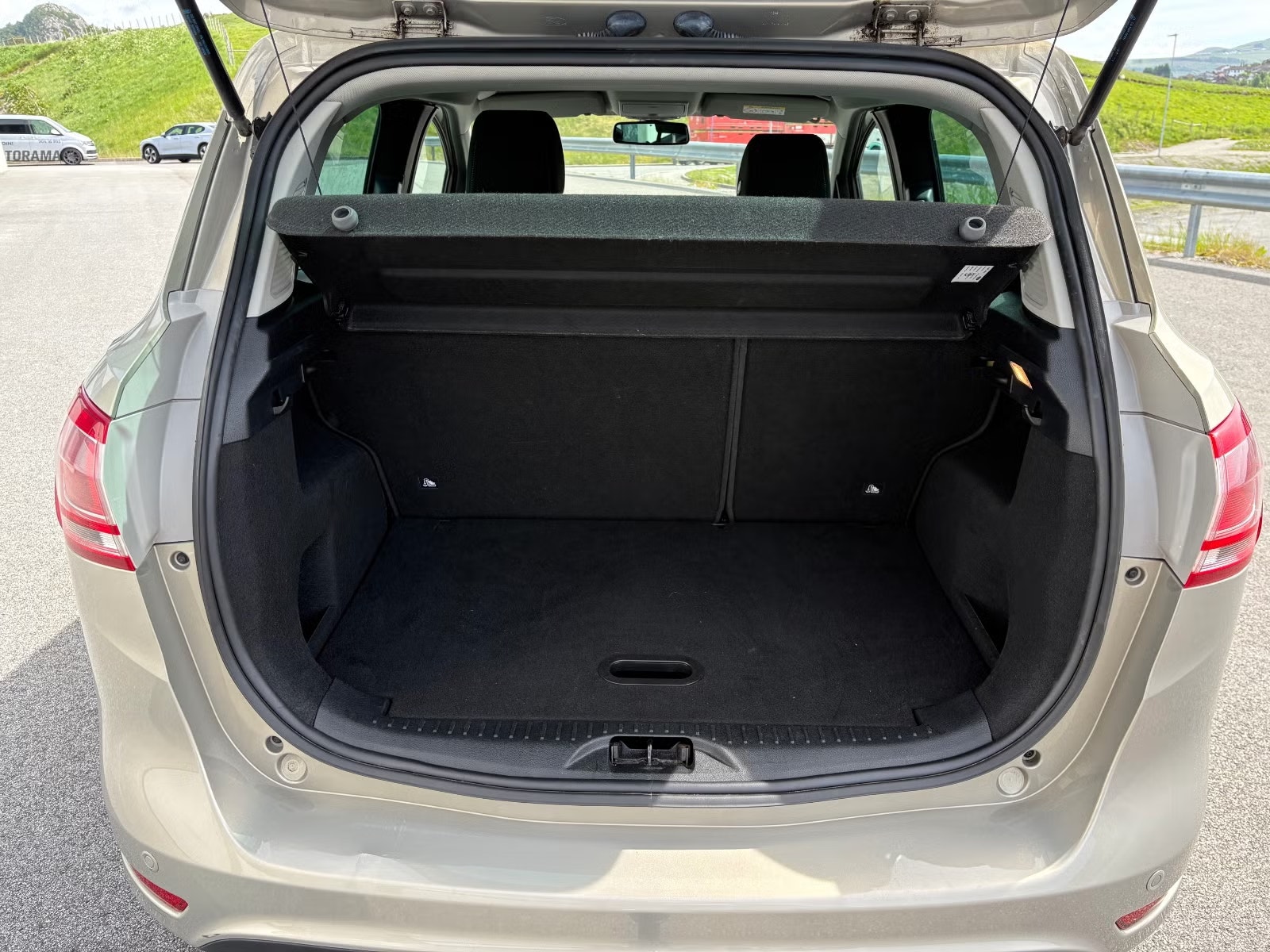 Ford B-Max 1.6 Ti-VCT Powershift, 105hp, 2015