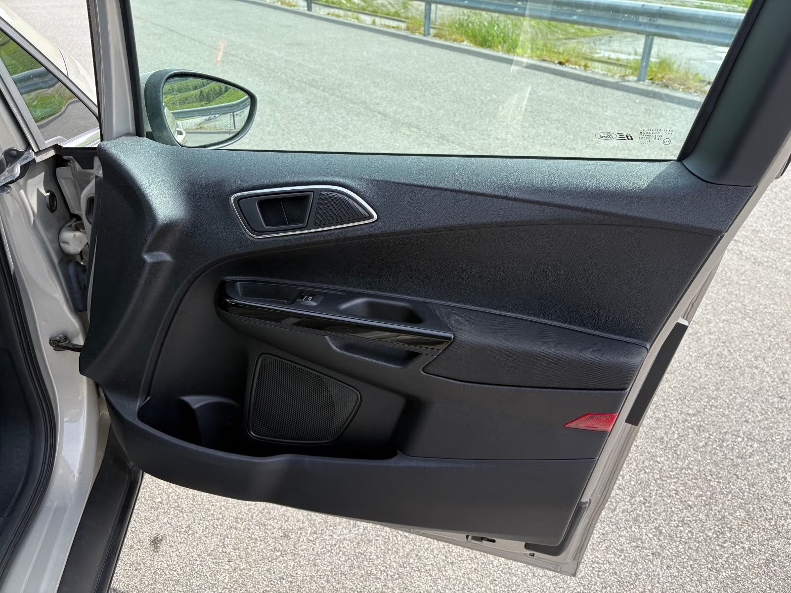 Ford B-Max 1.6 Ti-VCT Powershift, 105hp, 2015