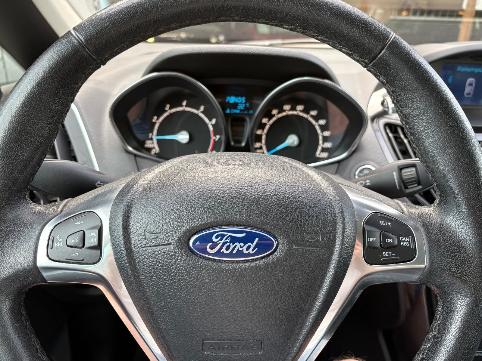 Ford B-Max 1.6 Ti-VCT Powershift, 105hp, 2015