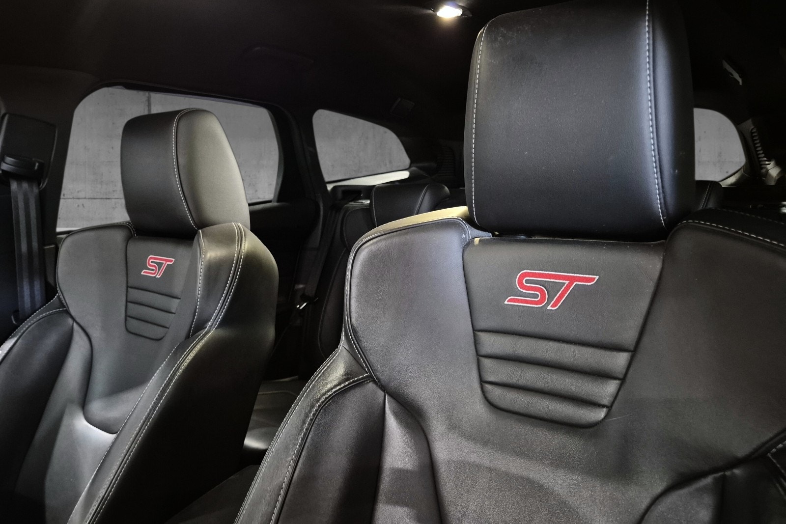 Ford Focus ST Combi Powershift 6, 6-trins, 185ps, 2018