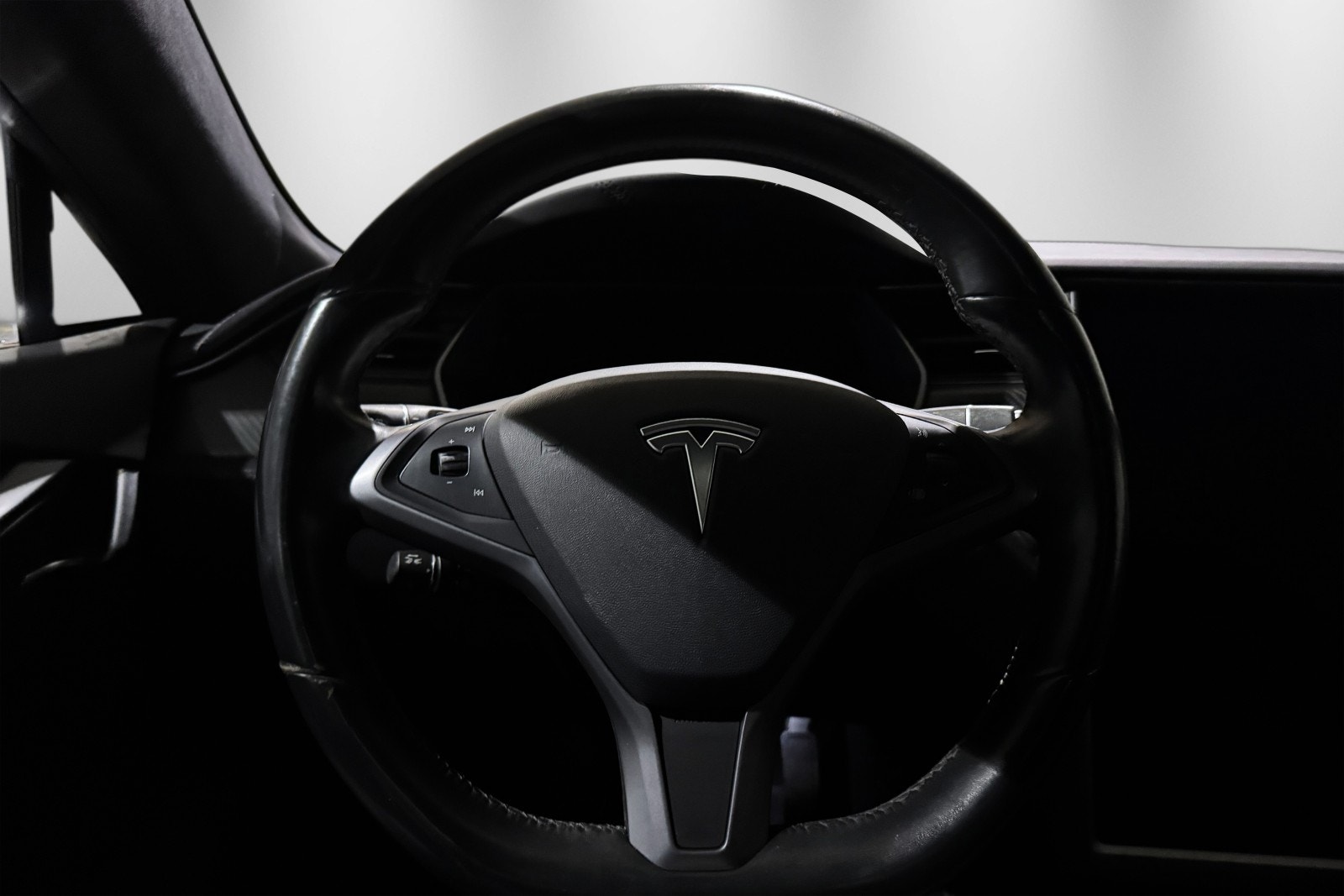 Tesla Model S 75D, 525ps, 2018