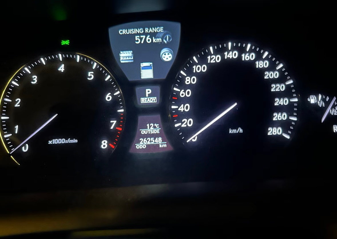 Lexus LS 600h AWD 5.0 V8 CVT, 445ps, 2008