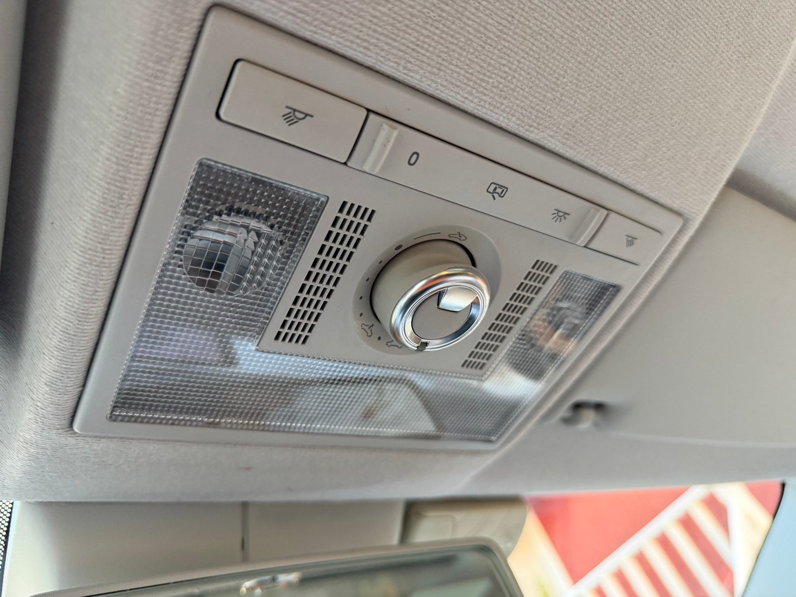 Volkswagen e-up!, 82ps, 2014