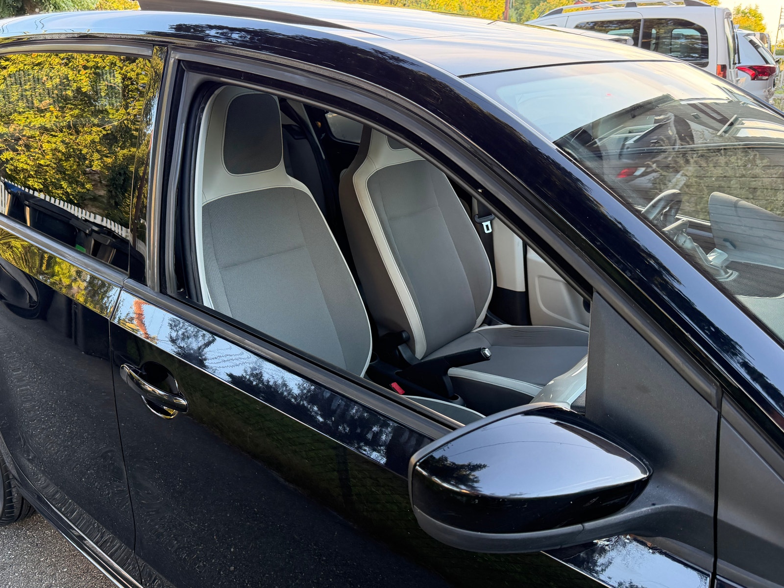 Volkswagen e-up!, 82ps, 2014