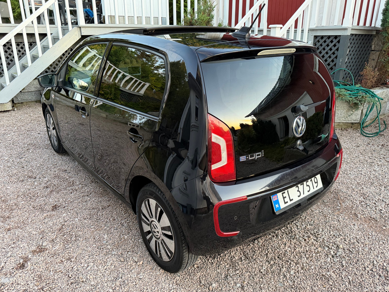 Volkswagen e-up!, 82ps, 2014
