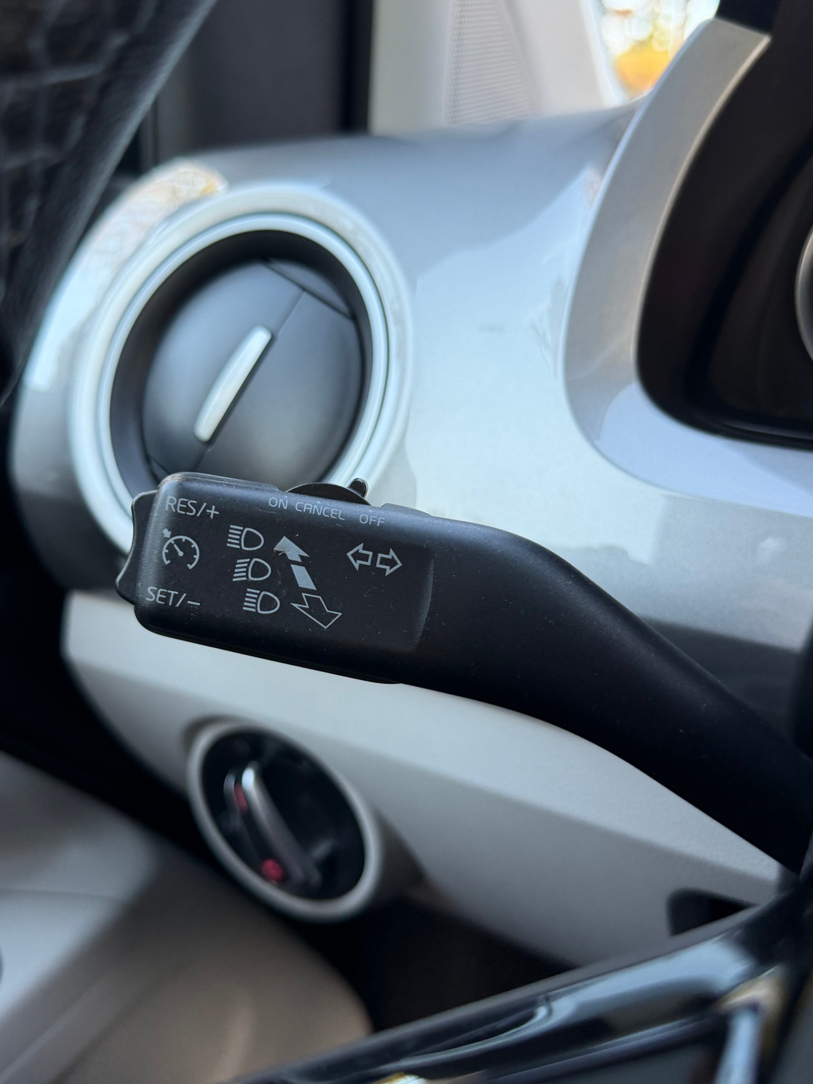 Volkswagen e-up!, 82ps, 2014