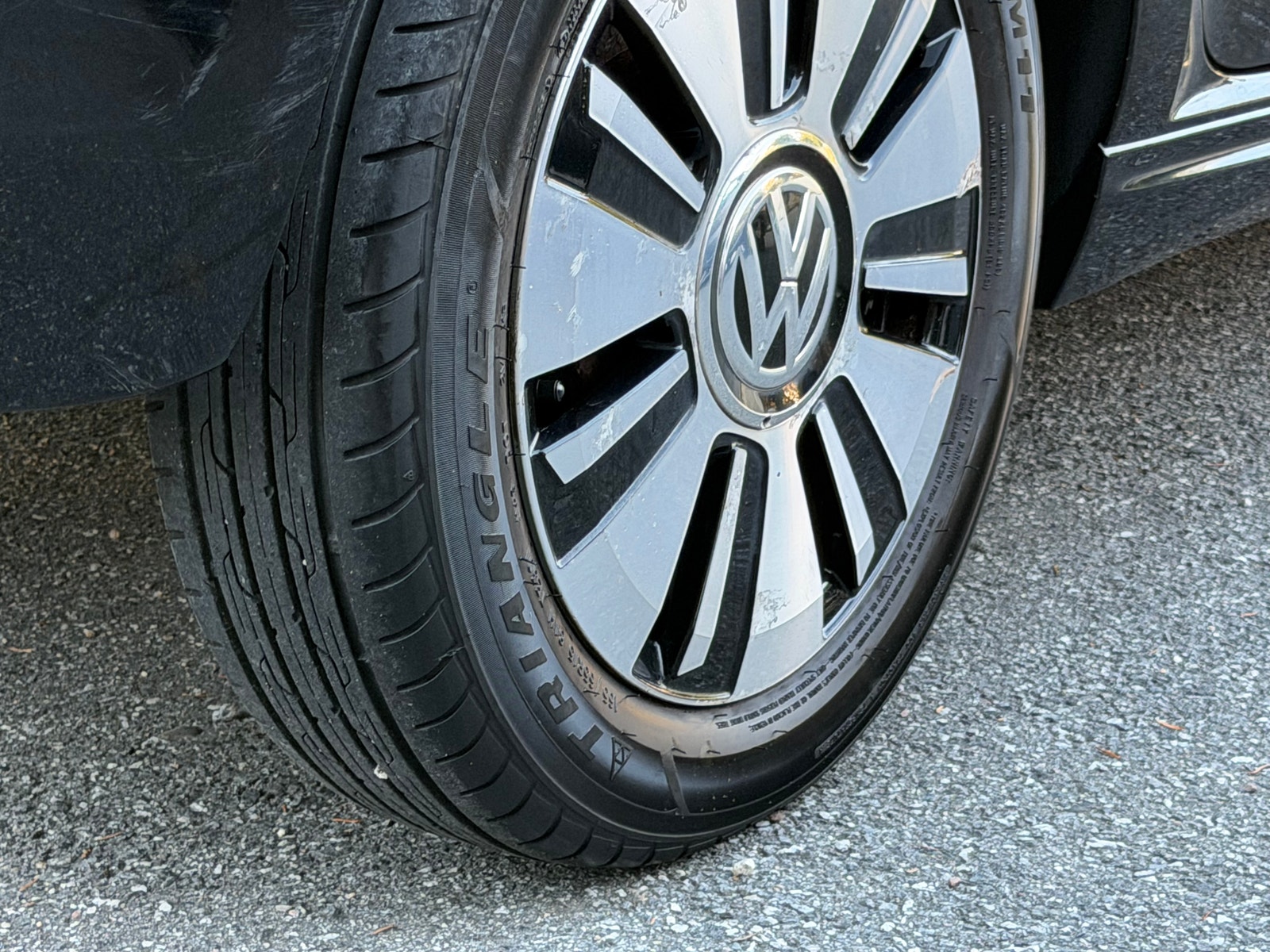 Volkswagen e-up!, 82ps, 2014