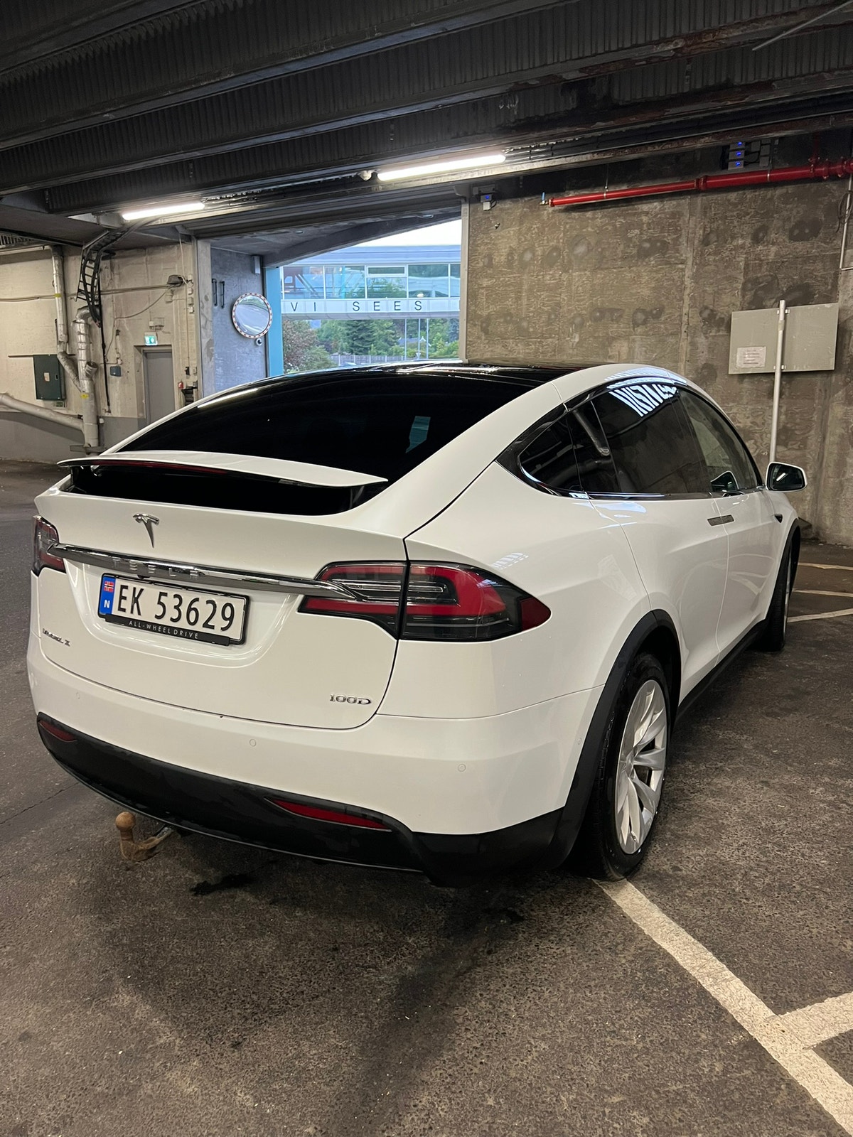 Tesla Model X 100D, 423hp, 2017