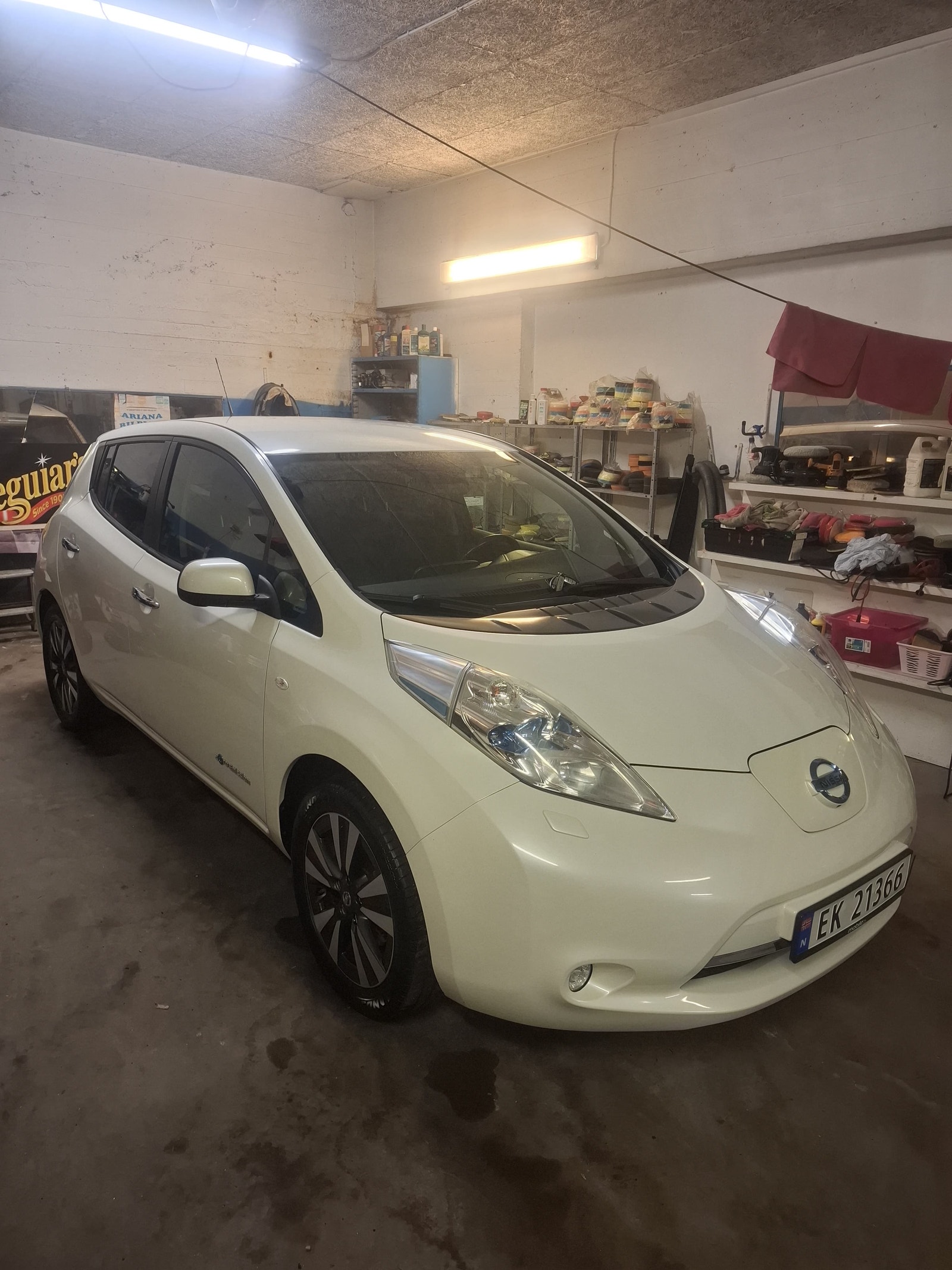 Nissan Leaf 30 kWh, 109ps, 2016