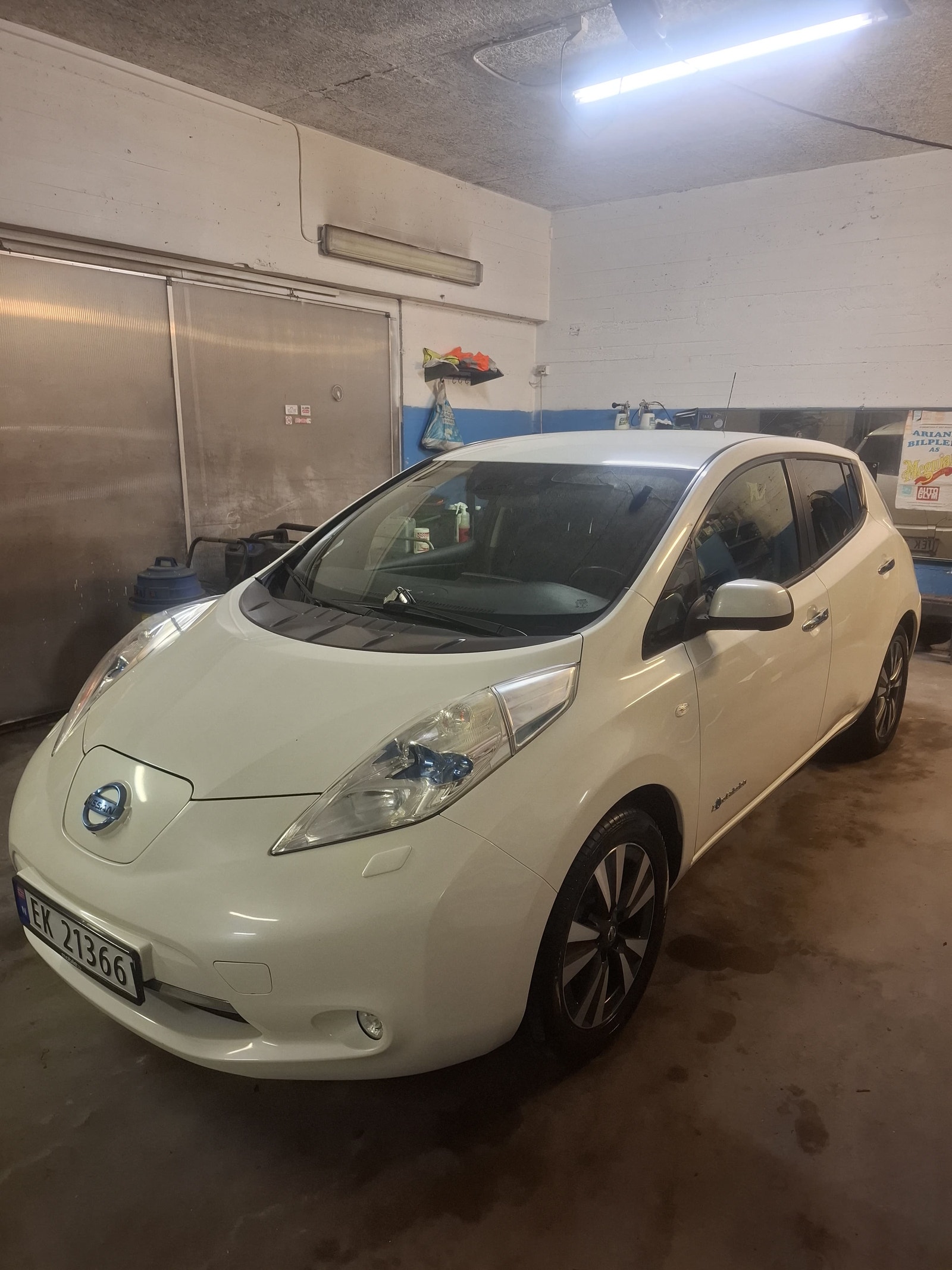Nissan Leaf 30 kWh, 109ps, 2016