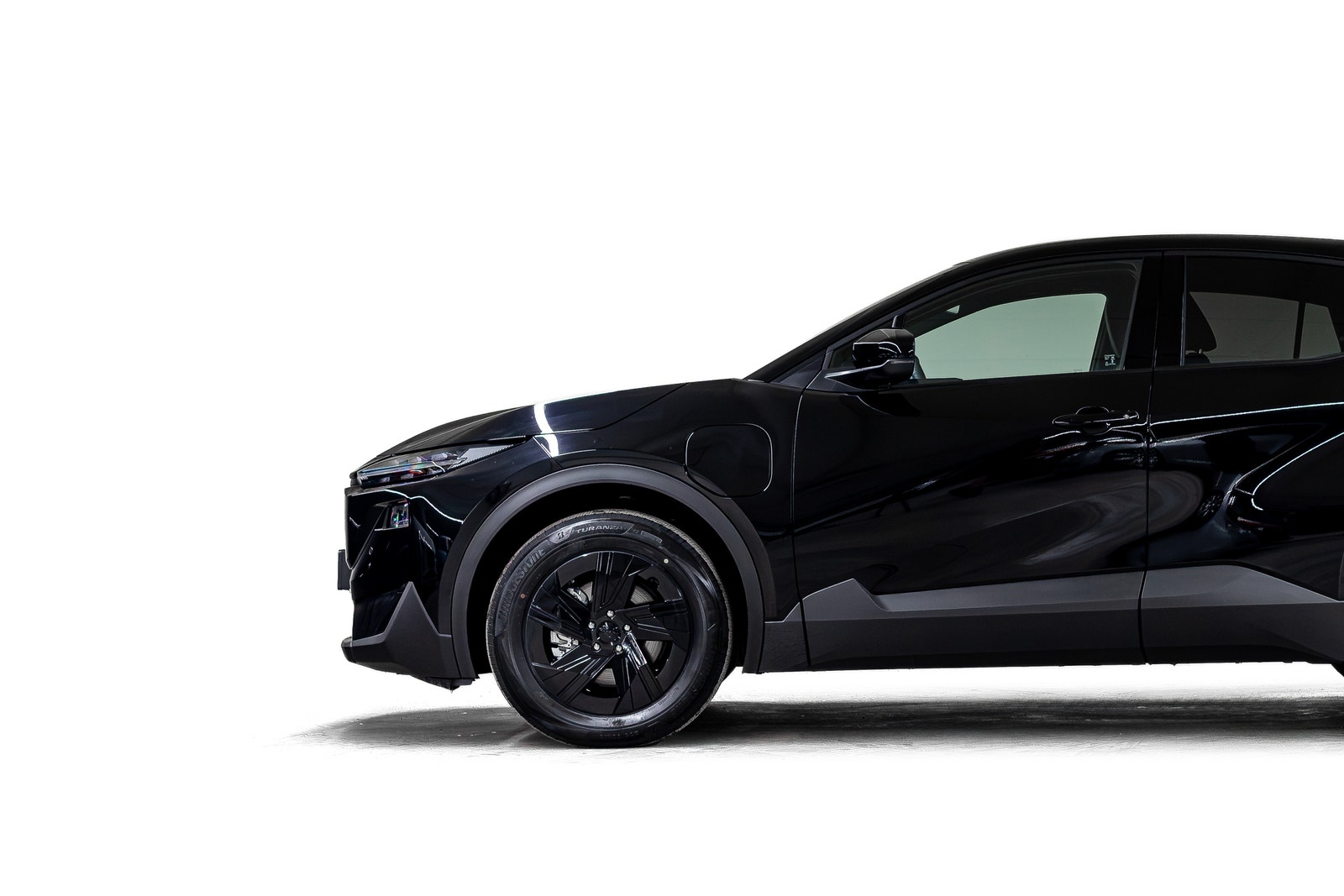 Subaru Uncharted Standard Range 57.7 kWh, 224hp, 2026