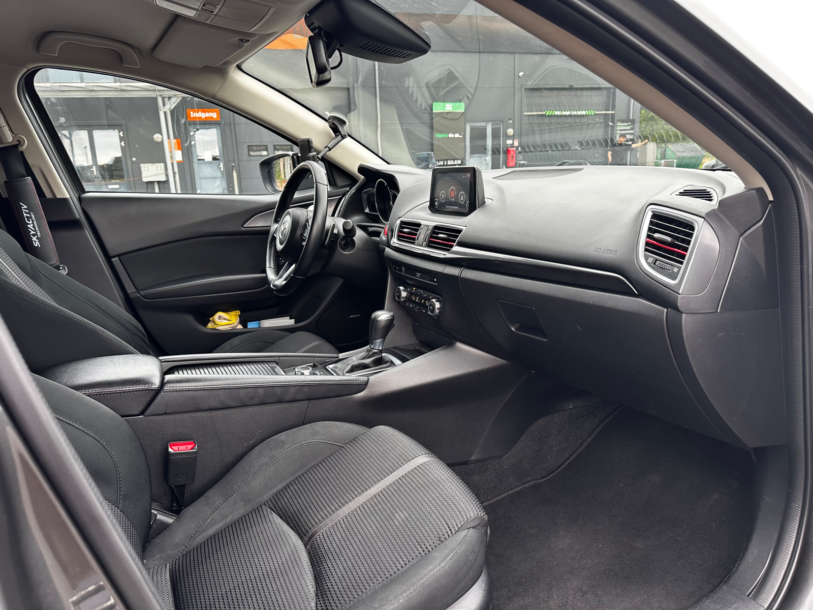 Mazda 3 Sport 2.2 SKYACTIV-D Automatic, 150hp, 2017