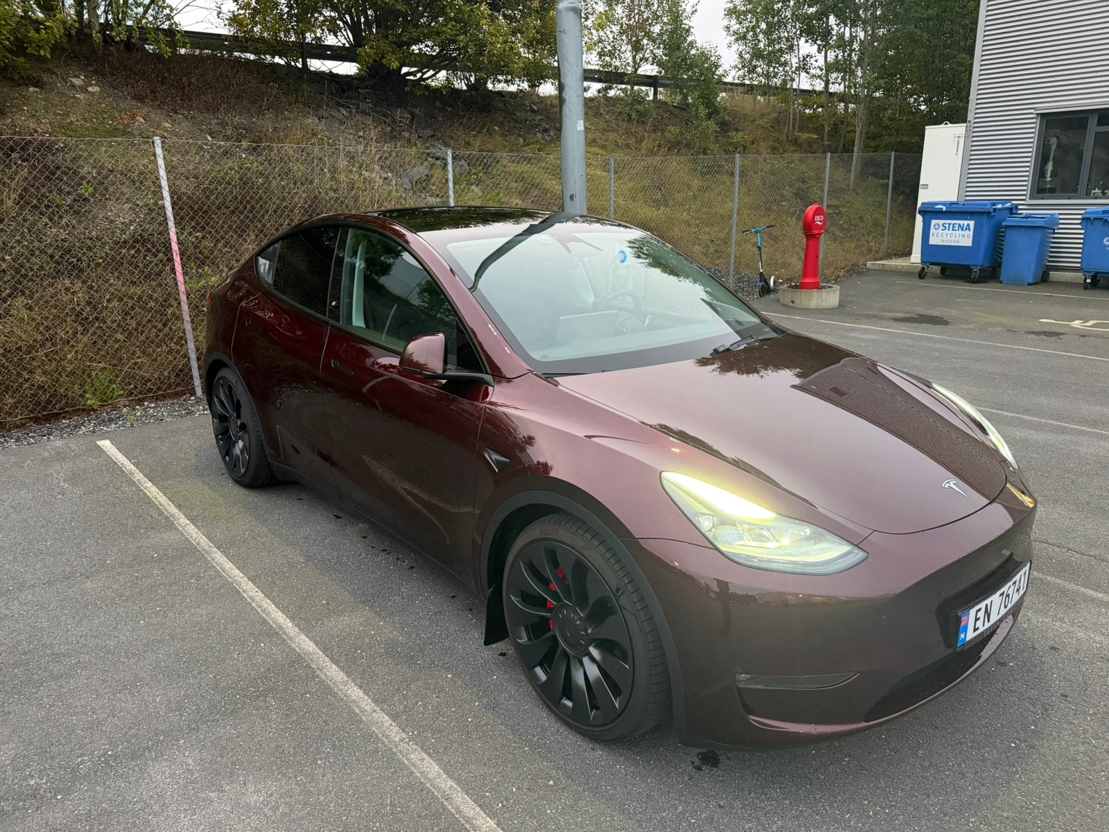Tesla Model Y Performance, 534ps, 2025