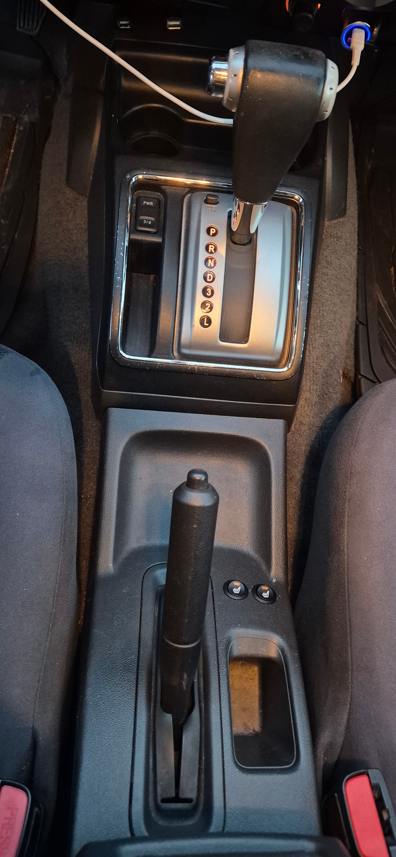 Isuzu D-Max Single Cab 3.0 4WD Automatic, 163hp, 2011