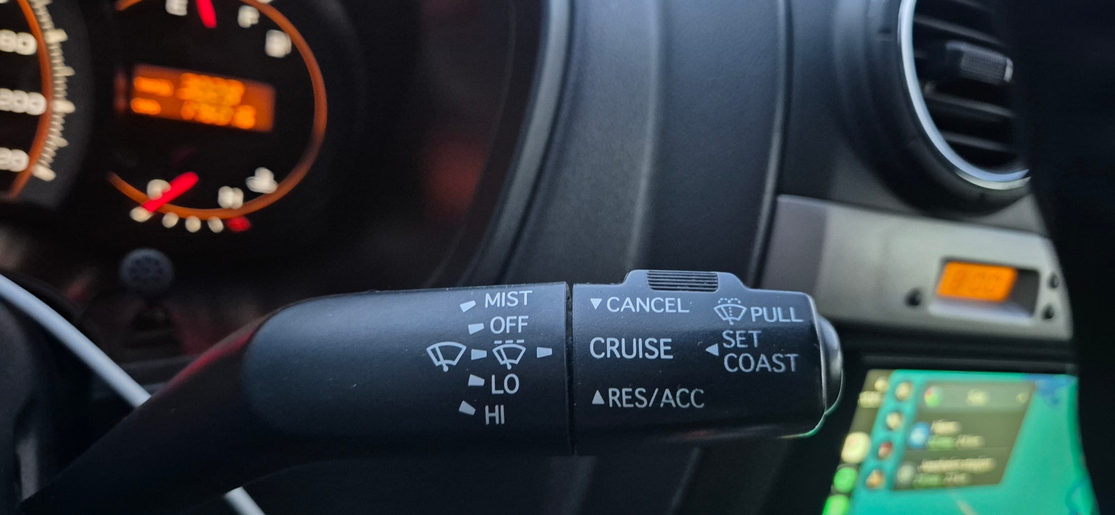 Isuzu D-Max Single Cab 3.0 4WD Automatic, 163hp, 2011
