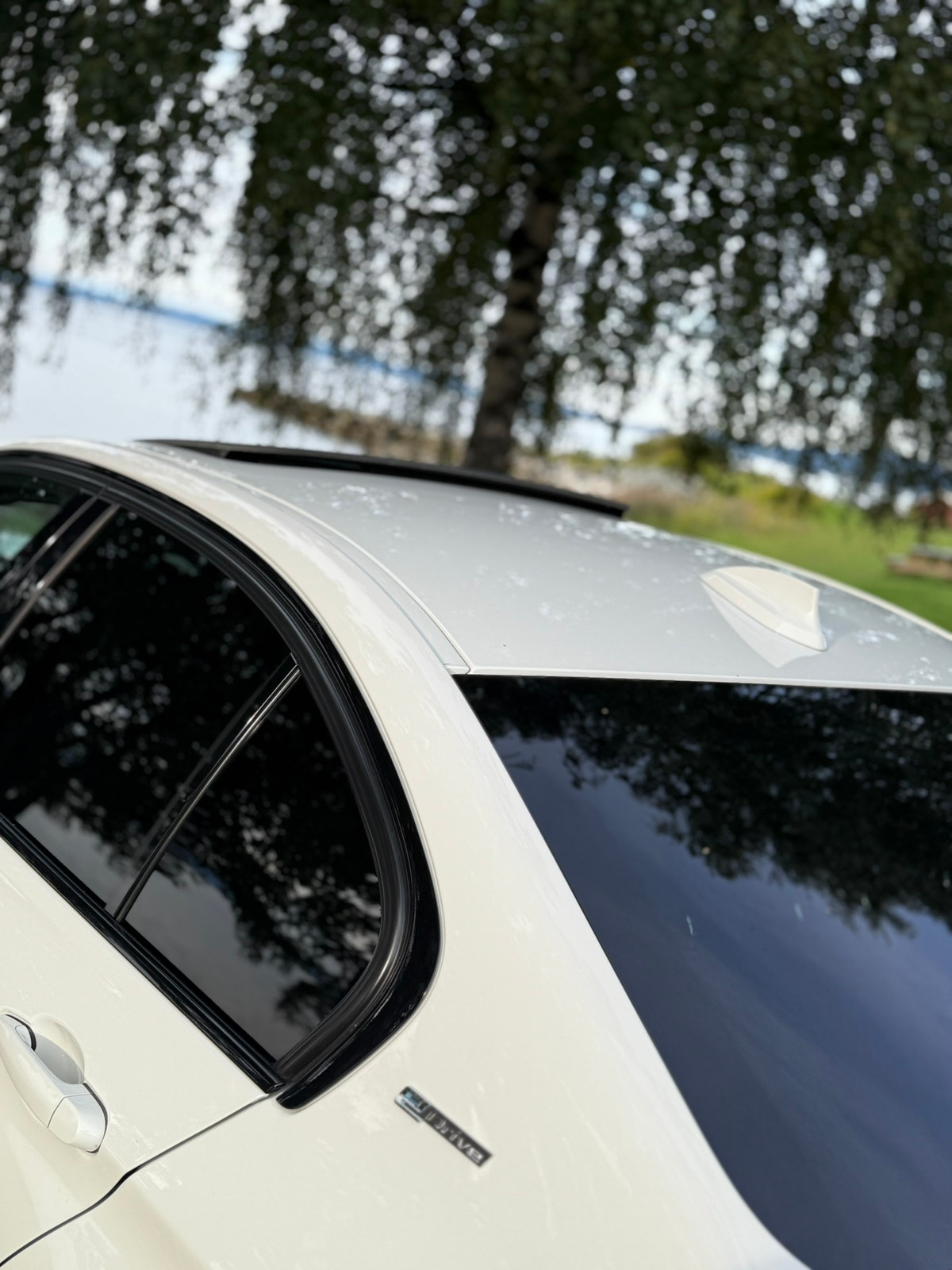 BMW 330e Sedan Steptronic, 252hp, 2016