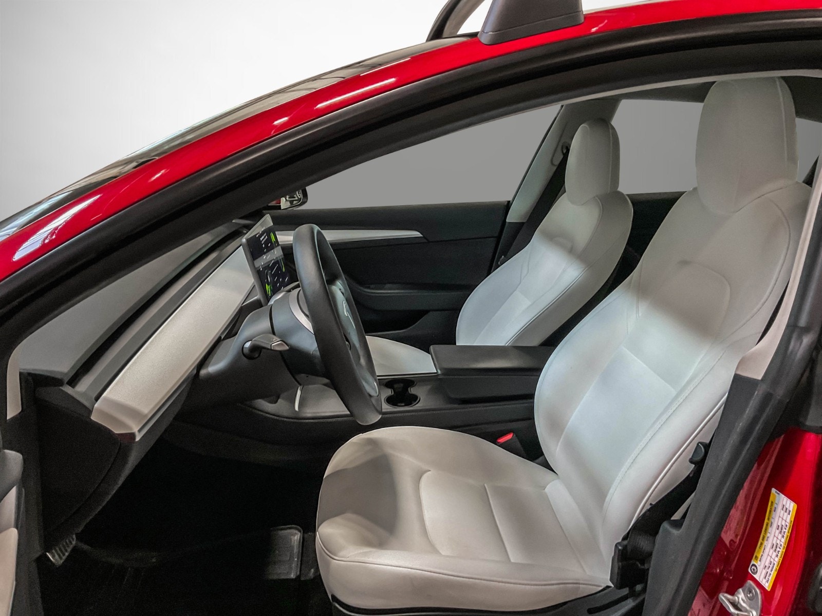 Tesla Model 3 Standard Range, 283ps, 2022