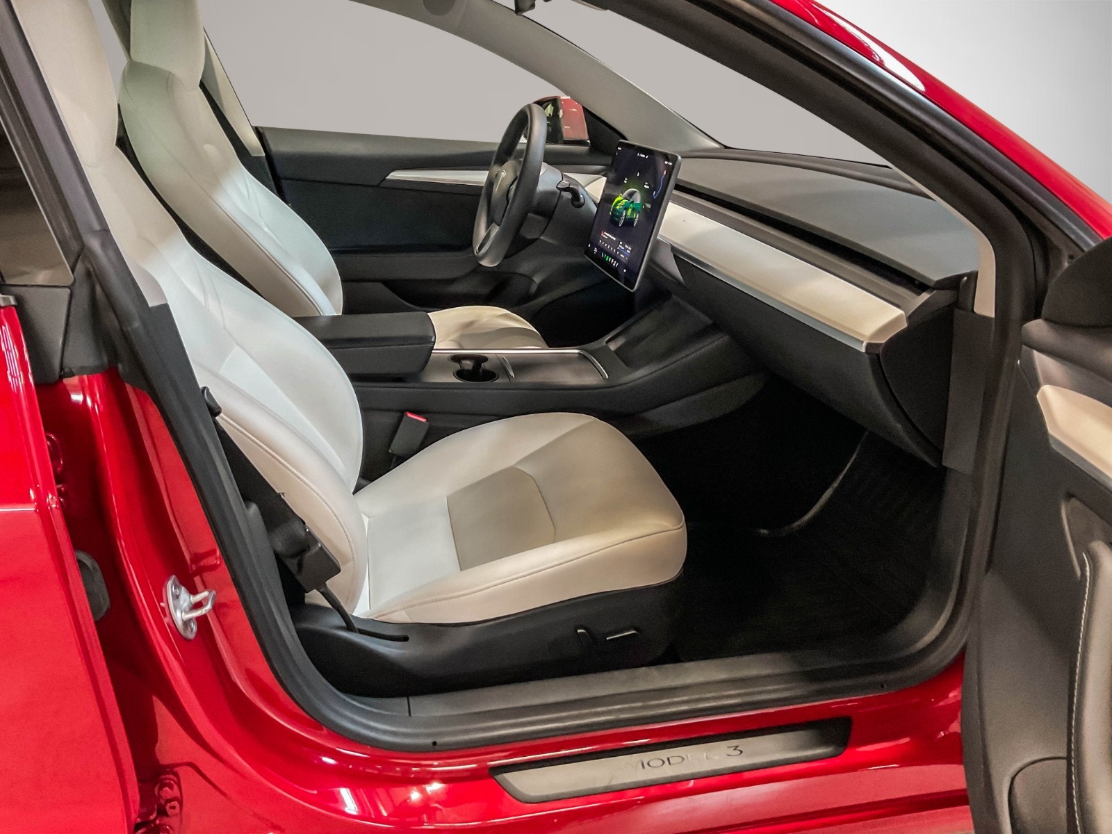 Tesla Model 3 Standard Range, 283ps, 2022