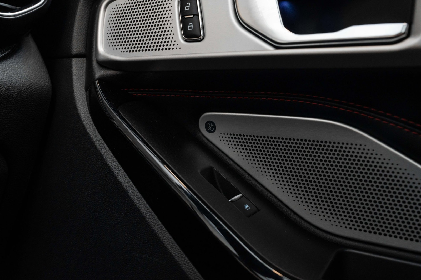 Ford Explorer Plug-In Hybrid SelectShift, 457hp, 2021