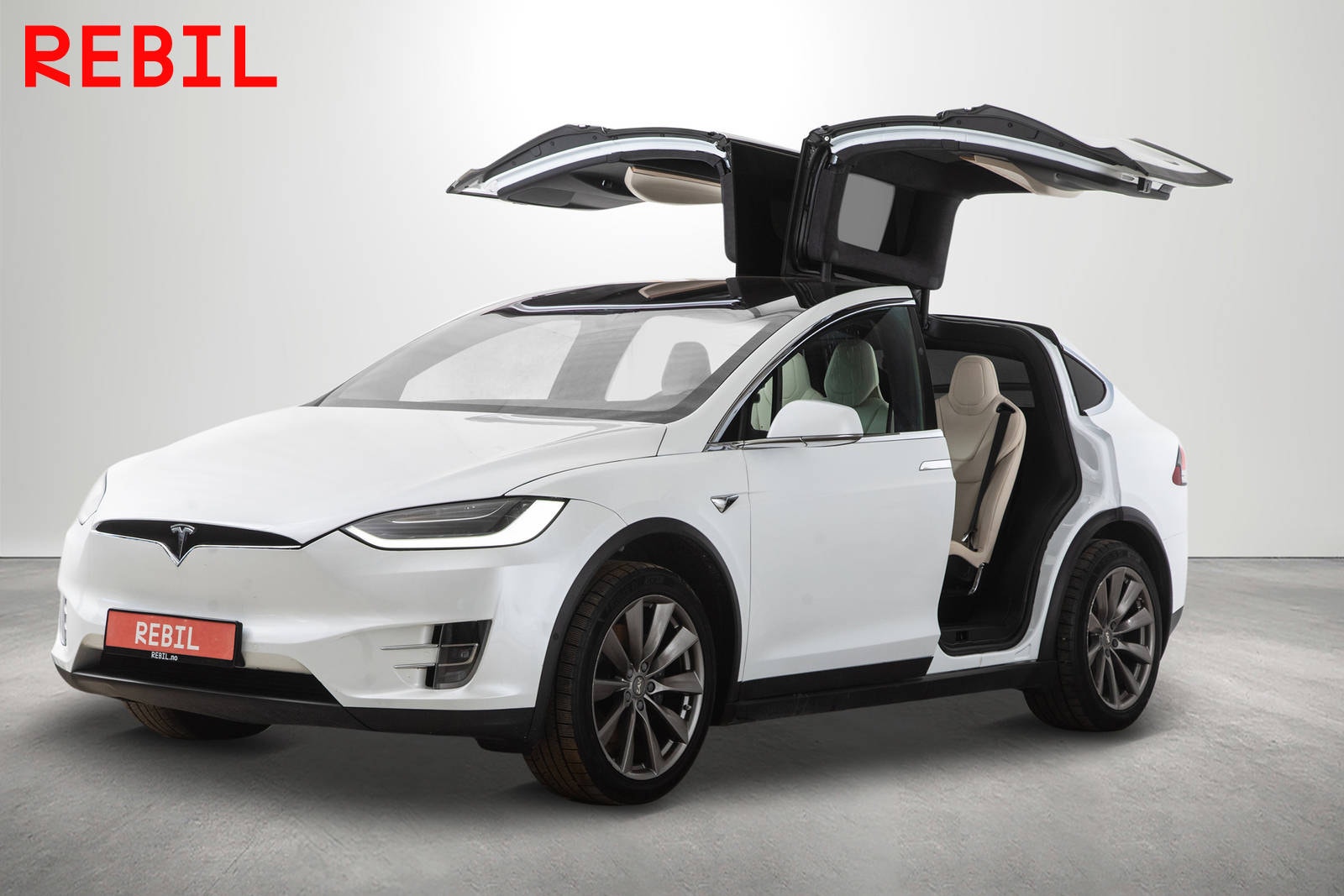 Tesla Model X Long Range, 423hp, 2019