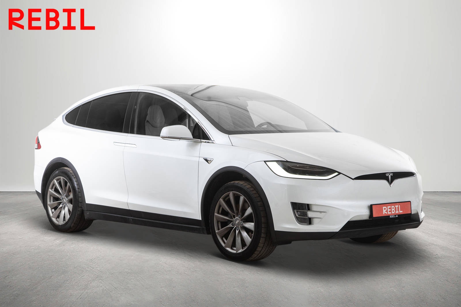 Tesla Model X Long Range, 423hp, 2019