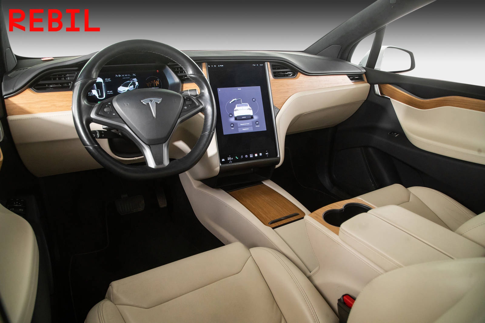 Tesla Model X Long Range, 423hp, 2019