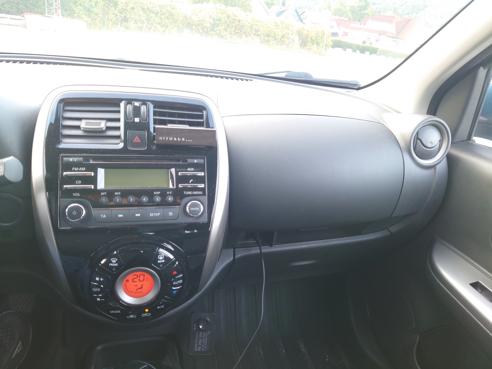Nissan Micra 1.2 Manual, 5-trins, 80ps, 2014