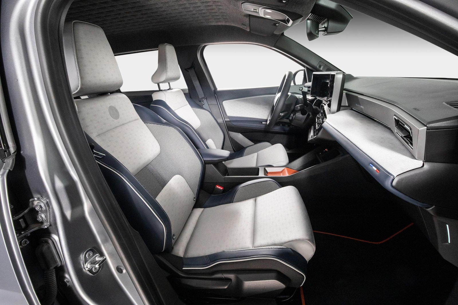Renault 5 E-Tech 52 kWh, 150hp, 2025