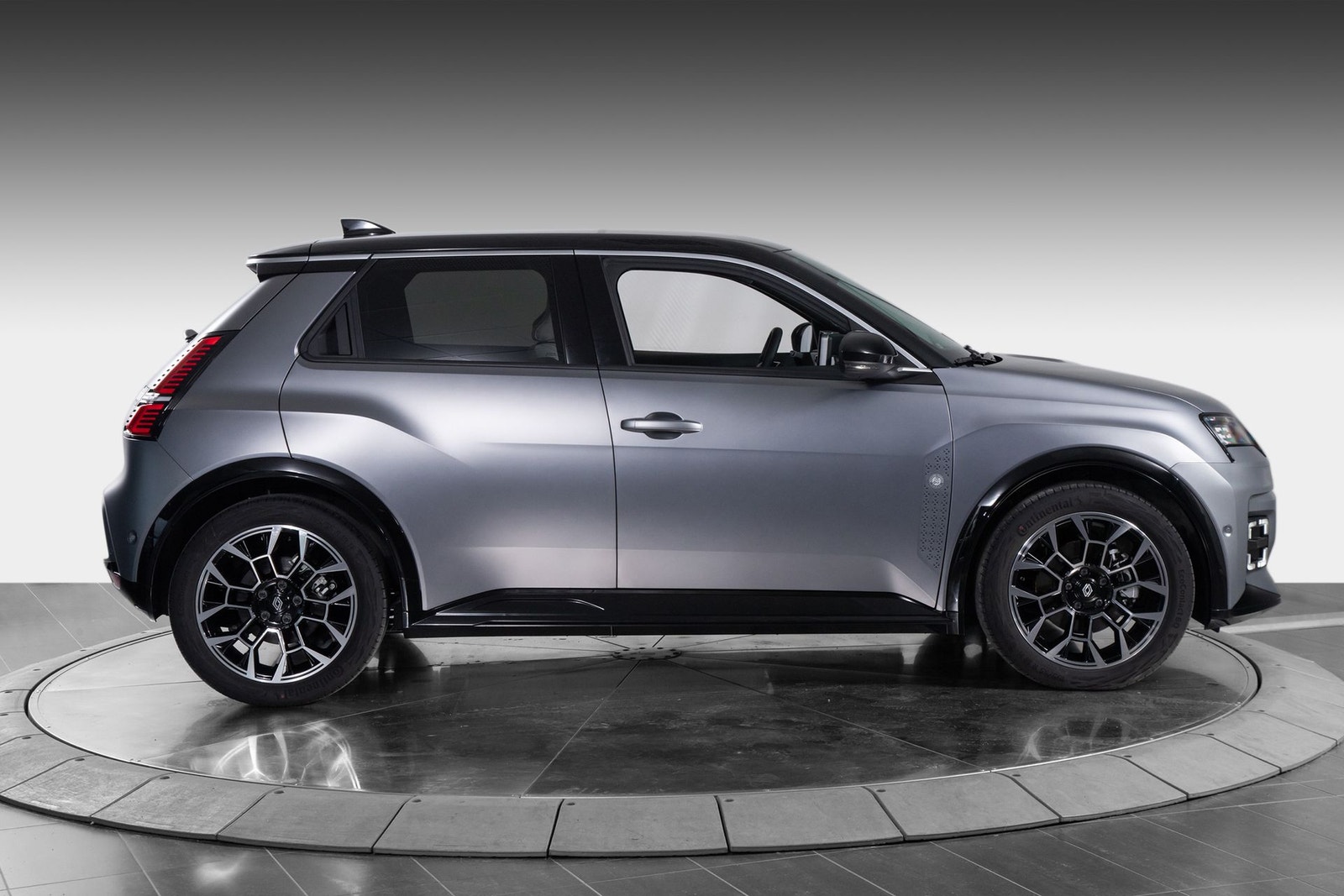 Renault 5 E-Tech 52 kWh, 150hp, 2025