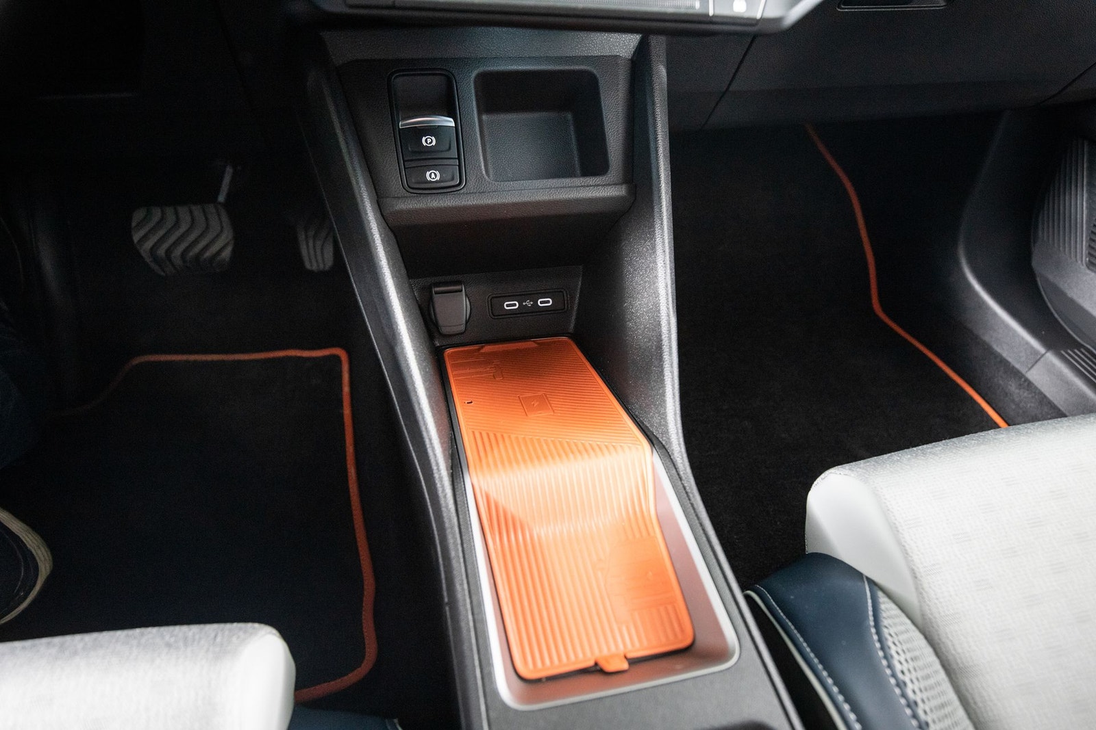 Renault 5 E-Tech 52 kWh, 150hp, 2025